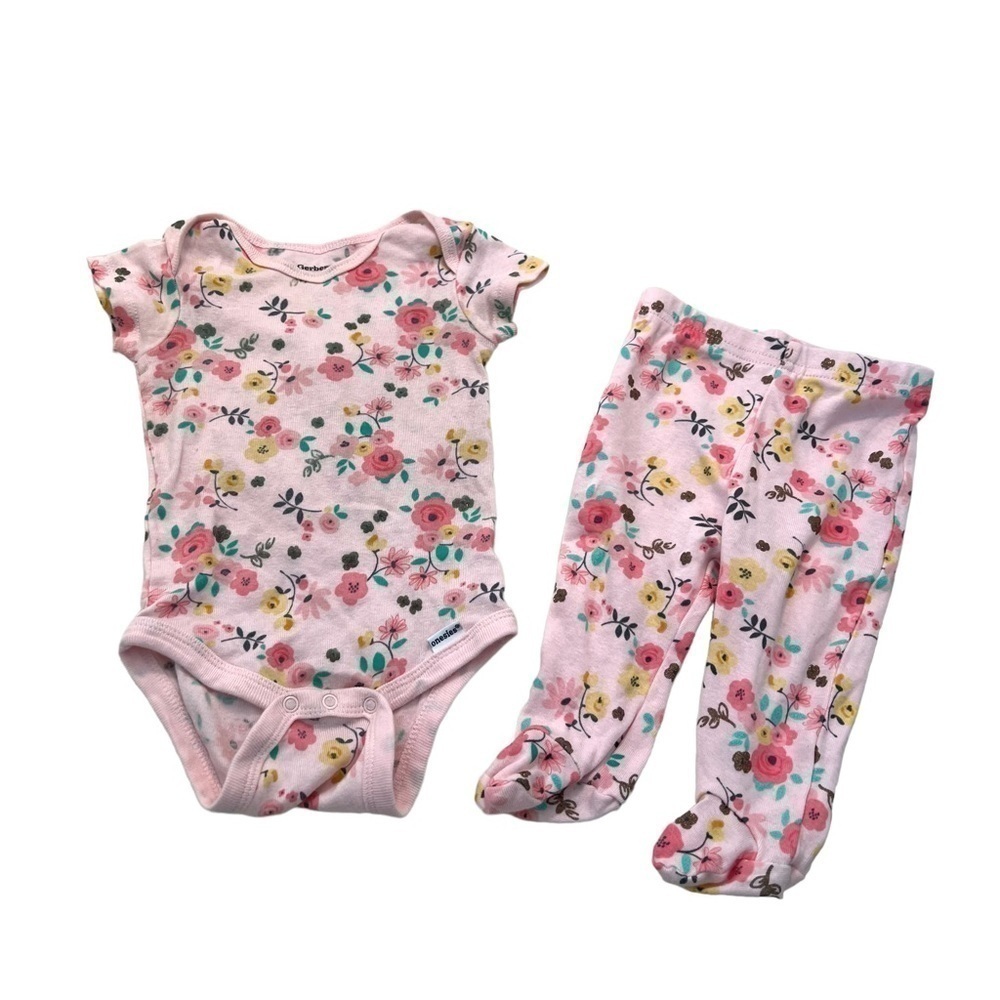 Gerber Outfit Light Pink Metallic Floral